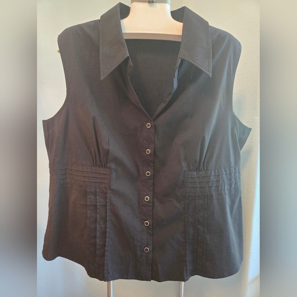 Tribal Black Sleeveless Button-Up Top